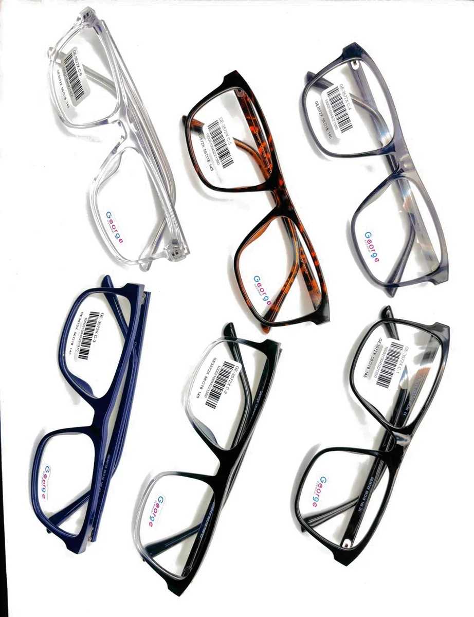 Colección George Nova:, vista frontal